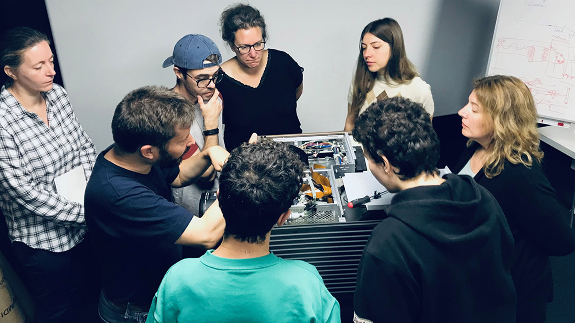 Maintenance des équipements de projection numérique